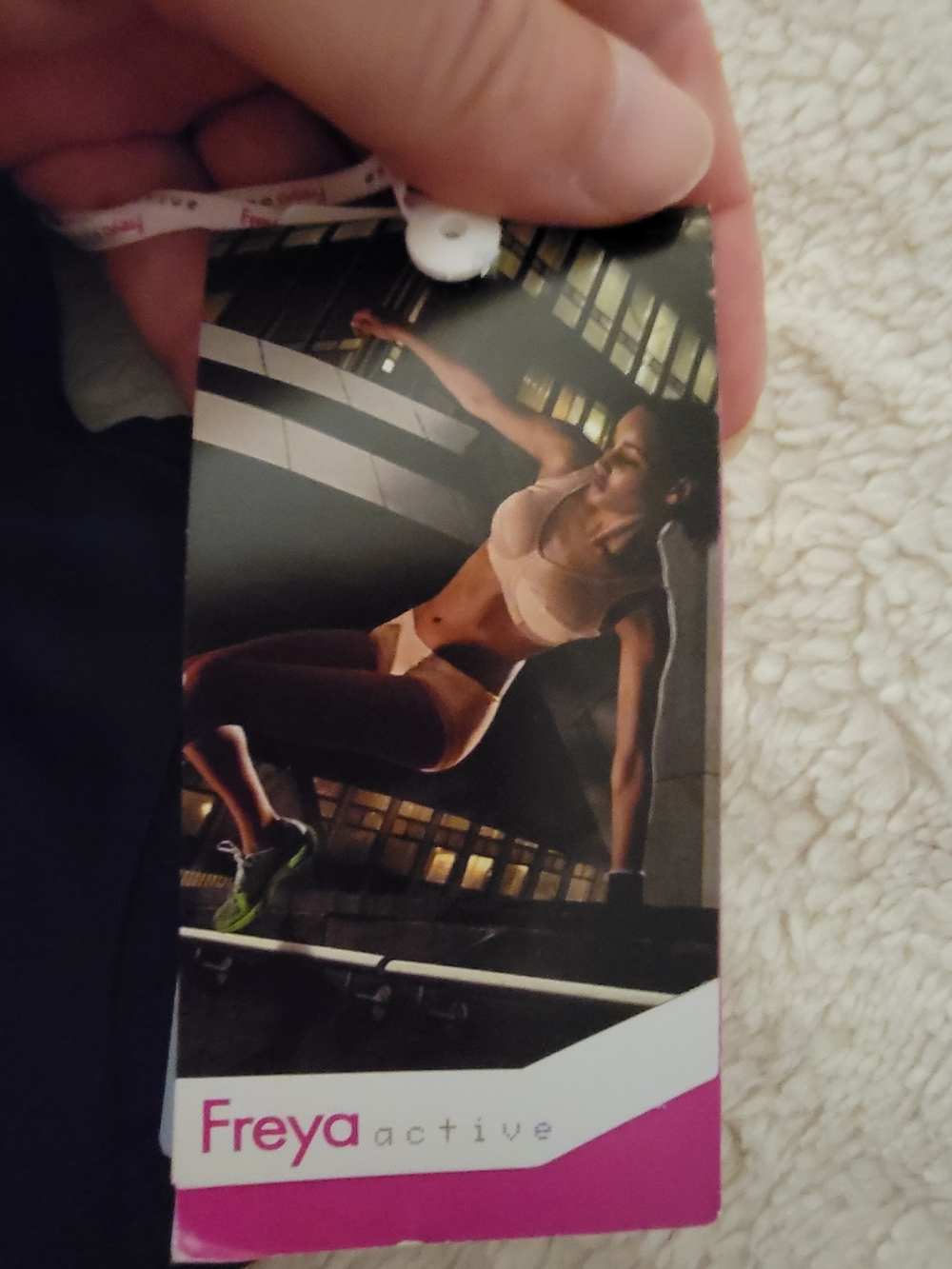 Freya Active Coolmax Black Full Coverage Support Sports Bra BNWT Size 38G US! - Picture 10 of 10